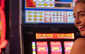 li 798 Jackpot Slots ကြီးမားသောဆု Progressive Myanmar ဂိမ်းသမား